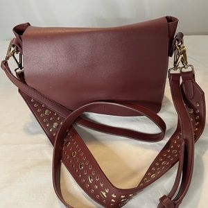 Shiraleah Burgundy crossbody bag